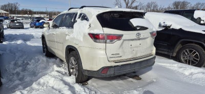 2016 Toyota Highlander LE Plus V6