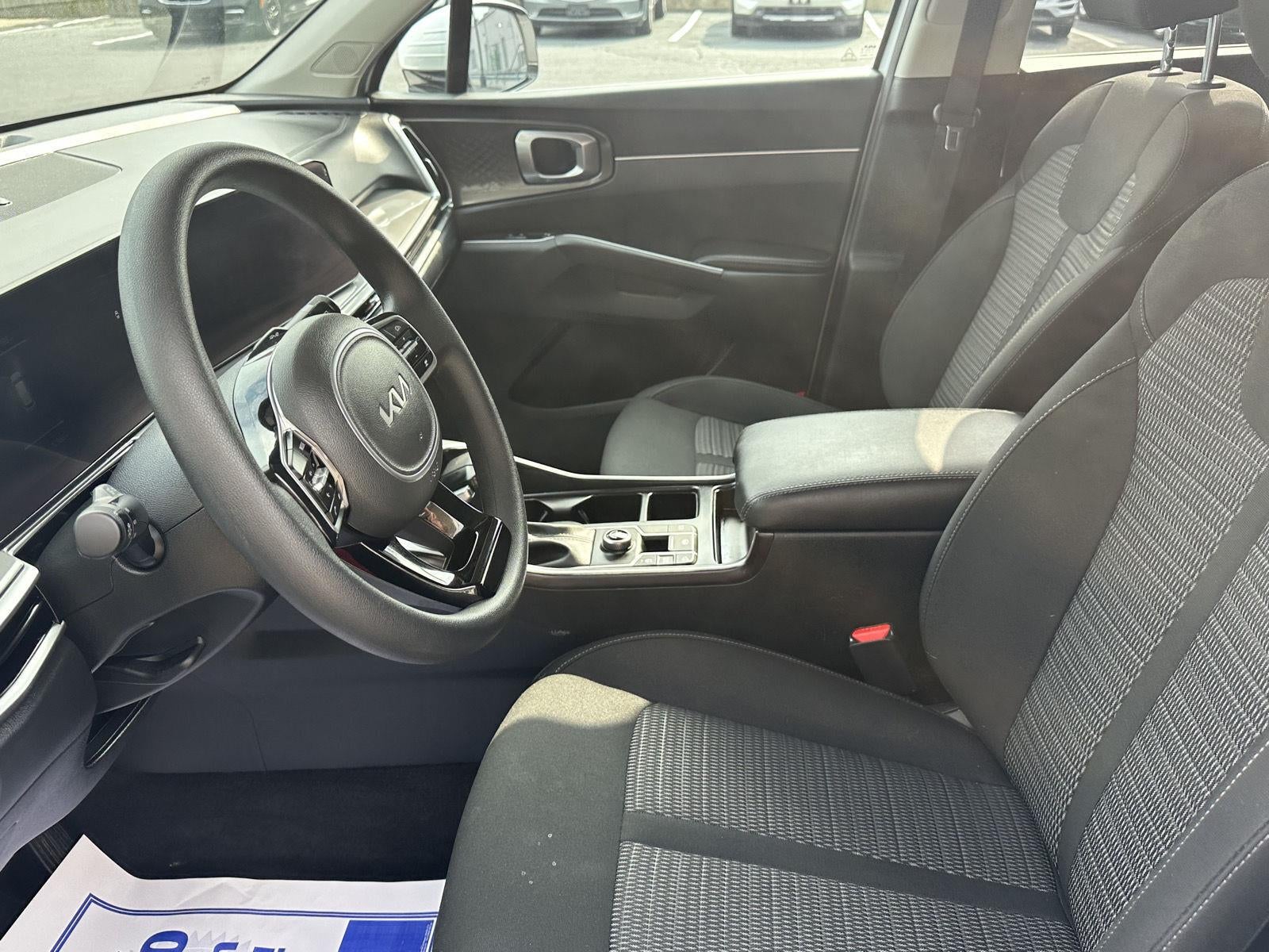 2025 Kia Sorento LX