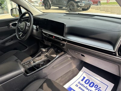2025 Kia Sorento LX