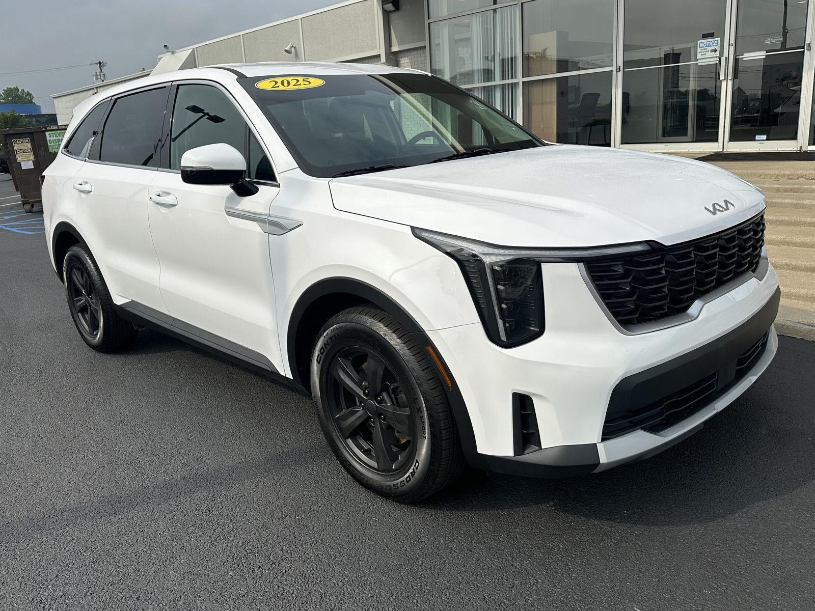 2025 Kia Sorento LX