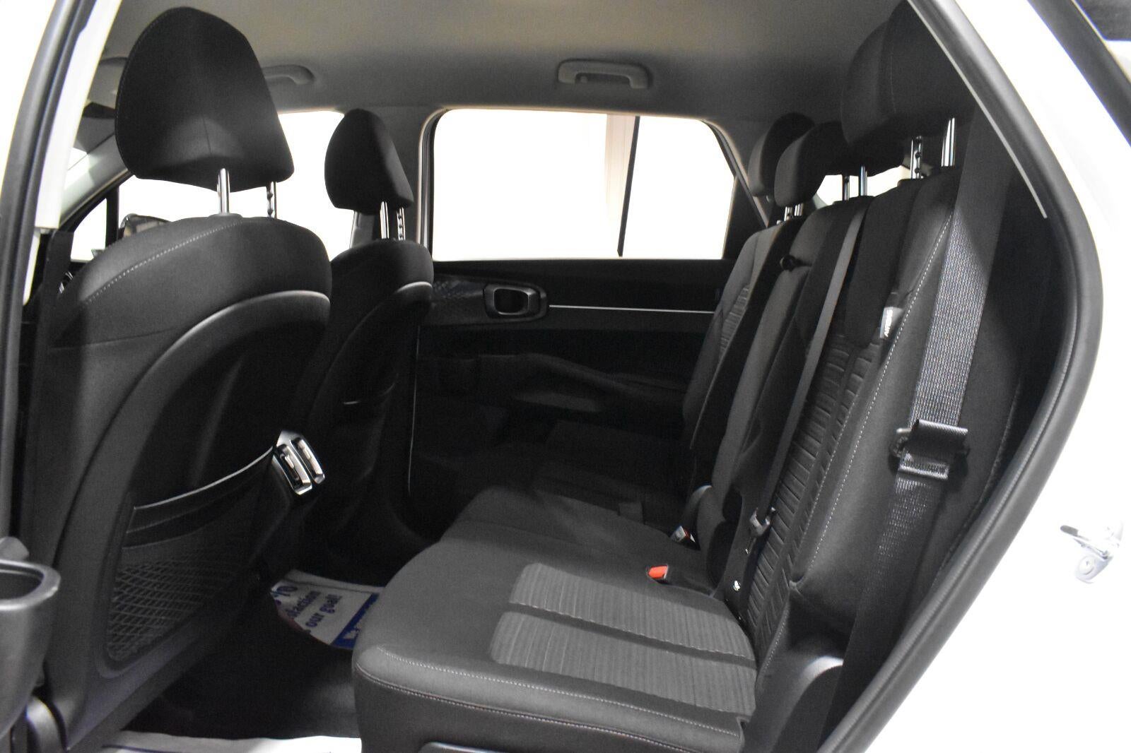 2025 Kia Sorento LX