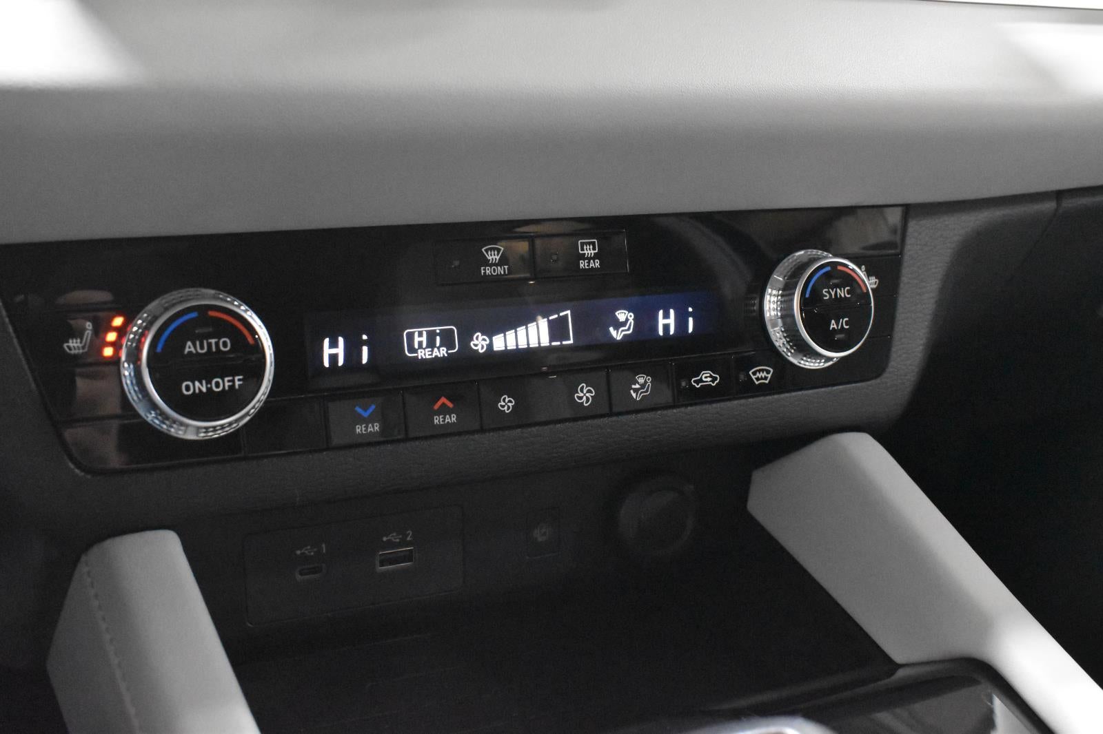 2023 Mitsubishi Outlander PHEV SEL S-AWC