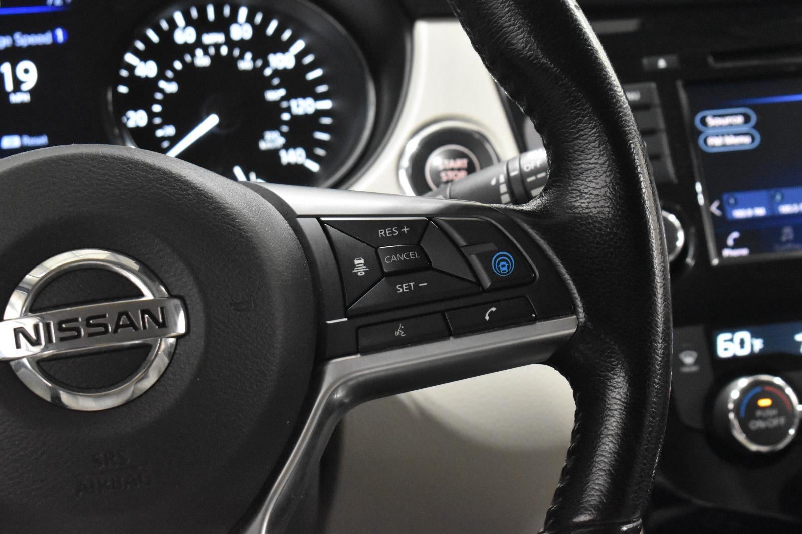 2020 Nissan Rogue Sport SV FWD Xtronic CVT