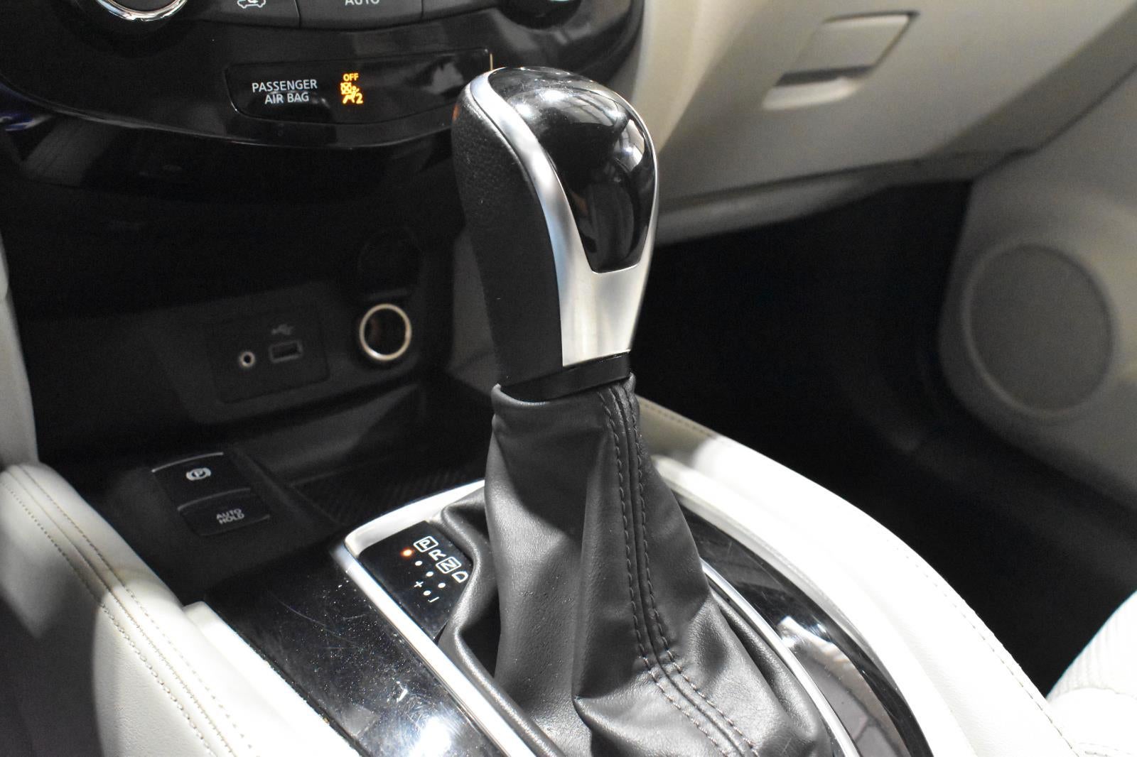 2020 Nissan Rogue Sport SV FWD Xtronic CVT