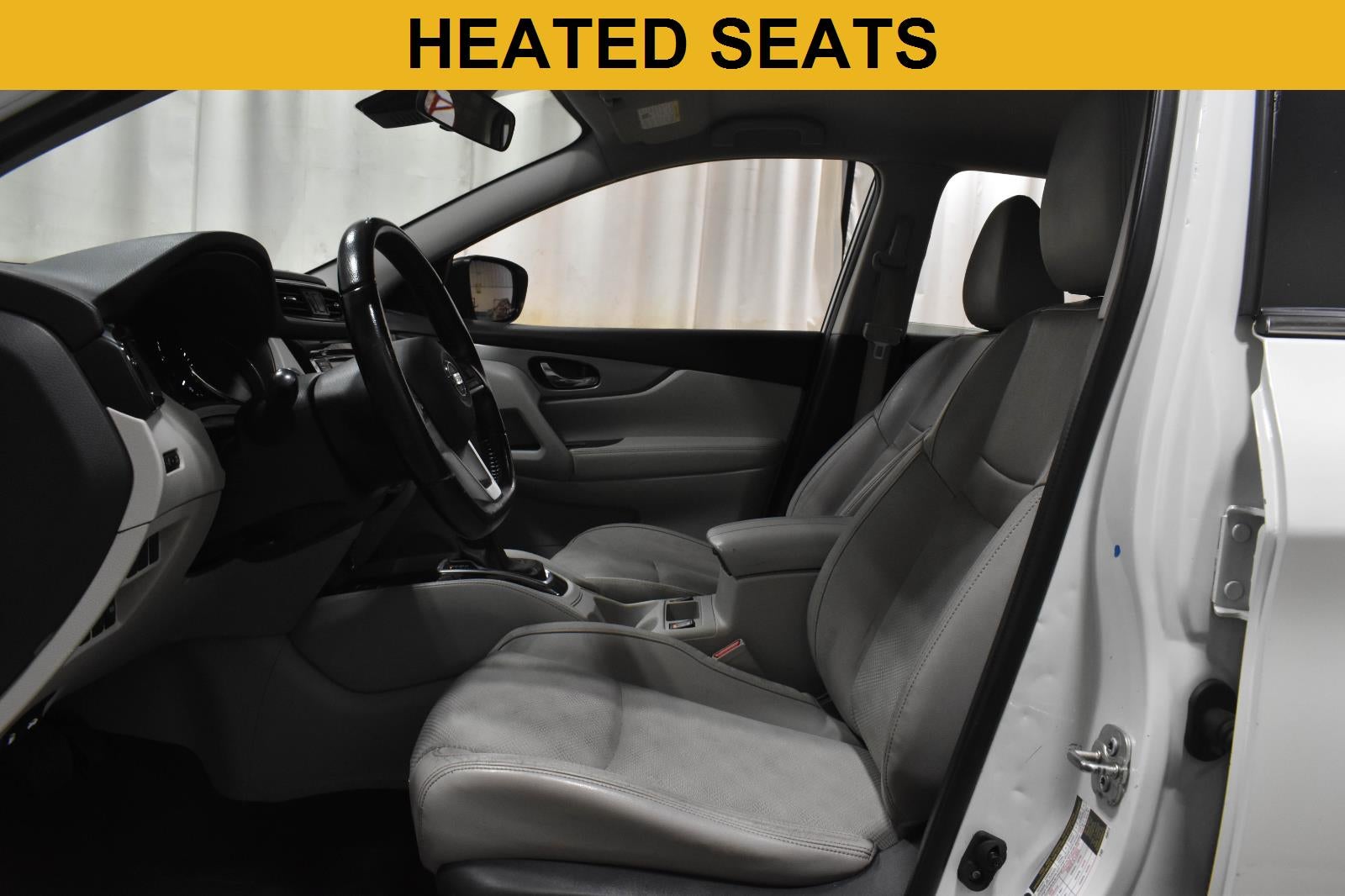 2020 Nissan Rogue Sport SV FWD Xtronic CVT