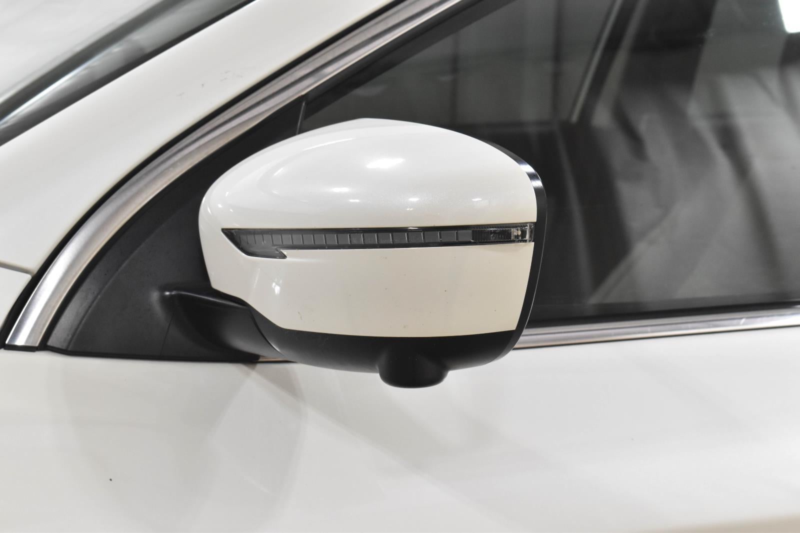 2020 Nissan Rogue Sport SV FWD Xtronic CVT