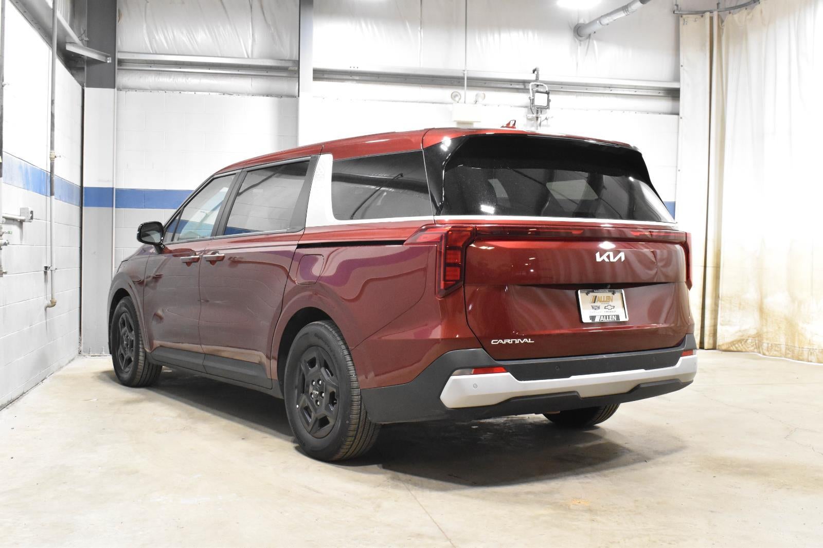 2025 Kia Carnival LXS