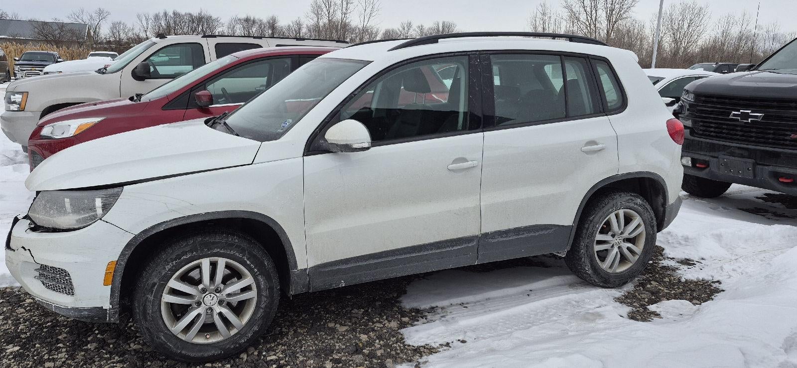 2016 Volkswagen Tiguan S