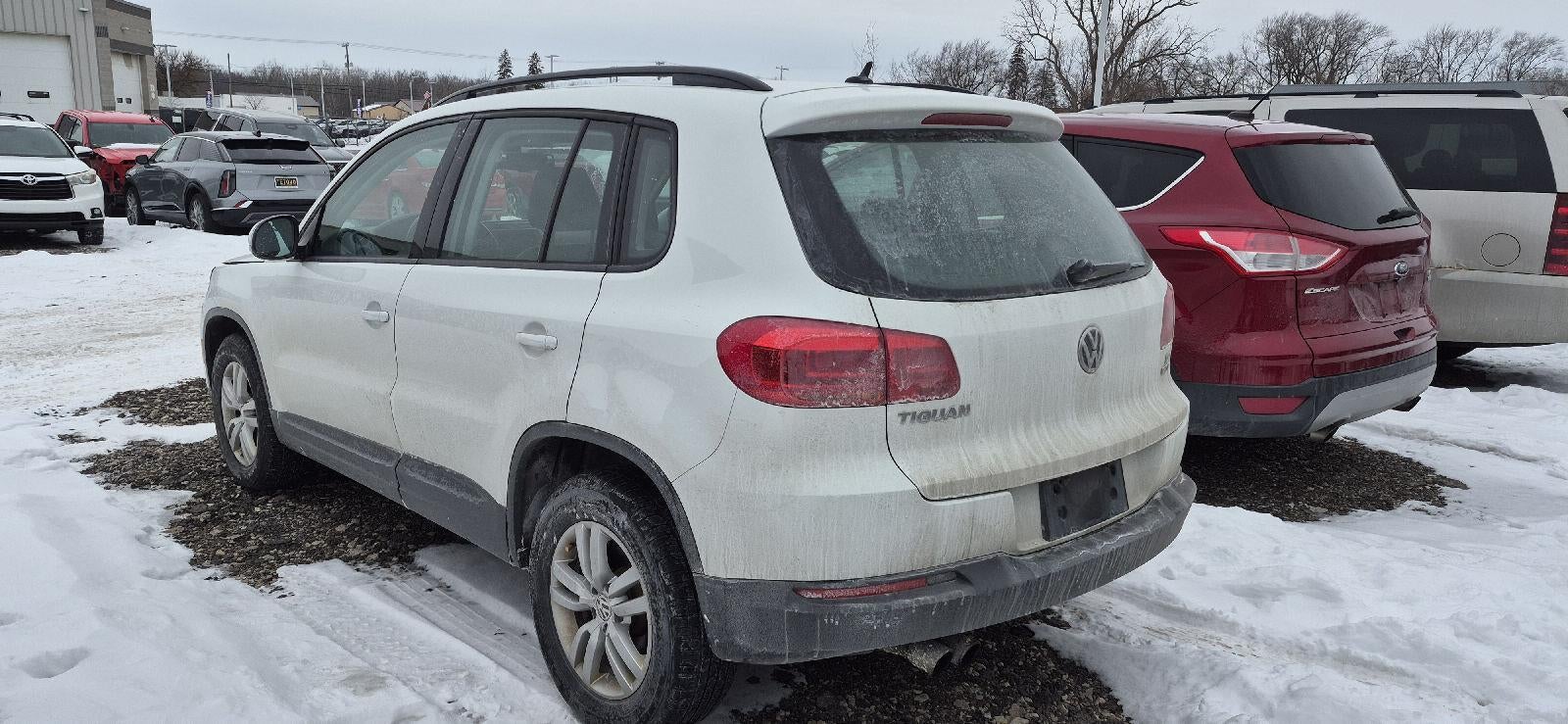 2016 Volkswagen Tiguan S