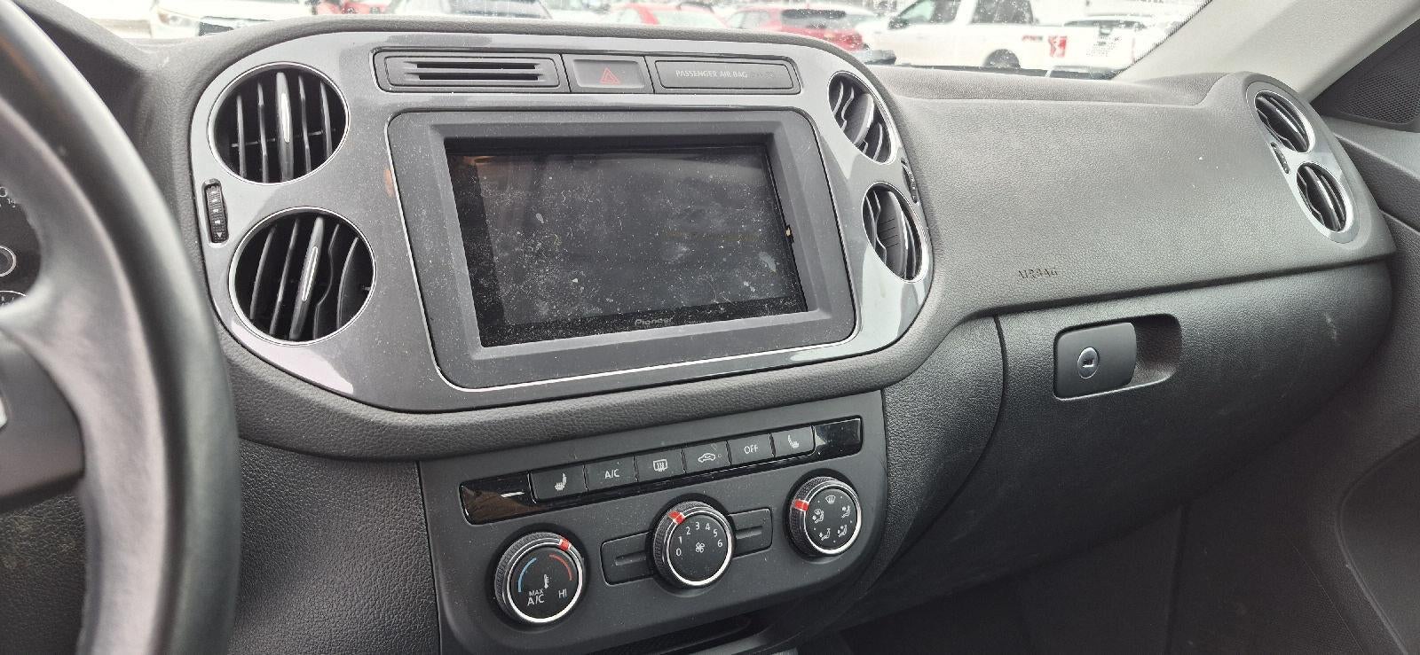 2016 Volkswagen Tiguan S