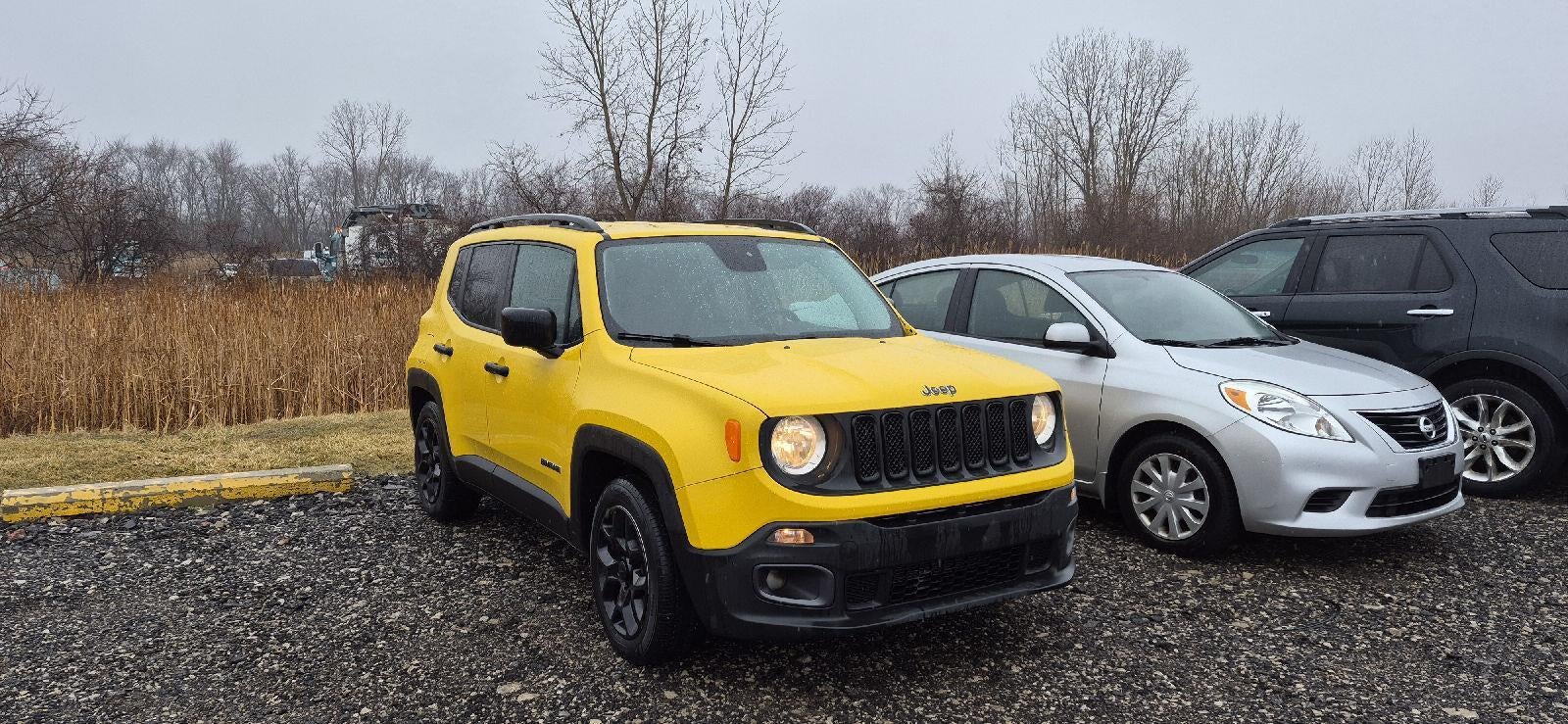 Used 2015 Jeep Renegade Latitude with VIN ZACCJABT7FPB82922 for sale in Monroe, MI