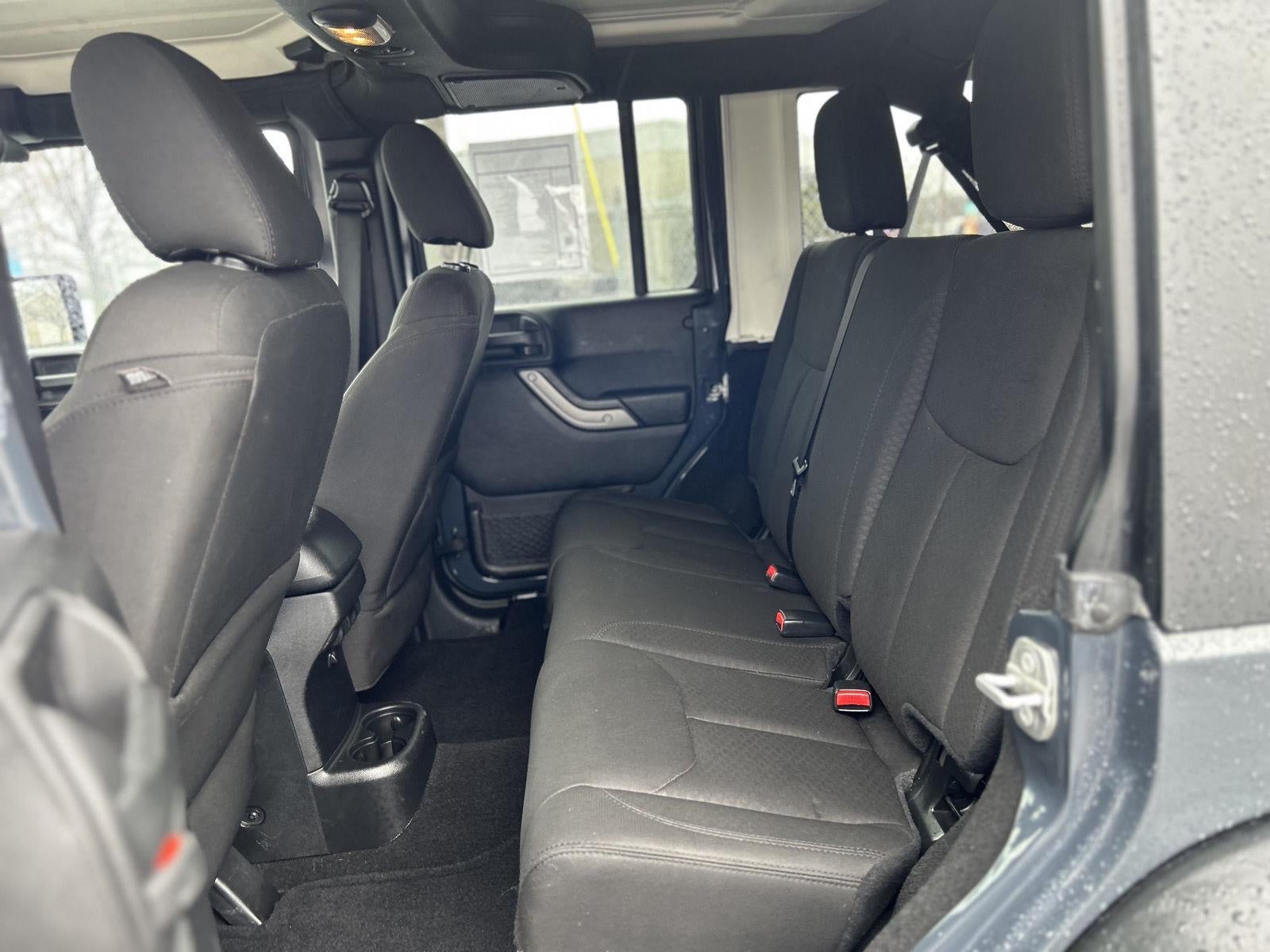 2016 Jeep Wrangler Unlimited Sport