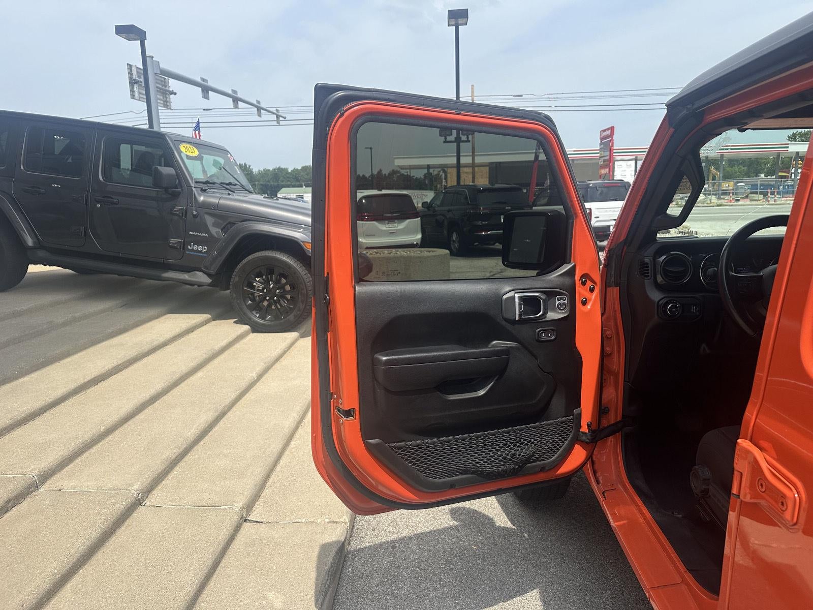 2023 Jeep Wrangler Sport Altitude