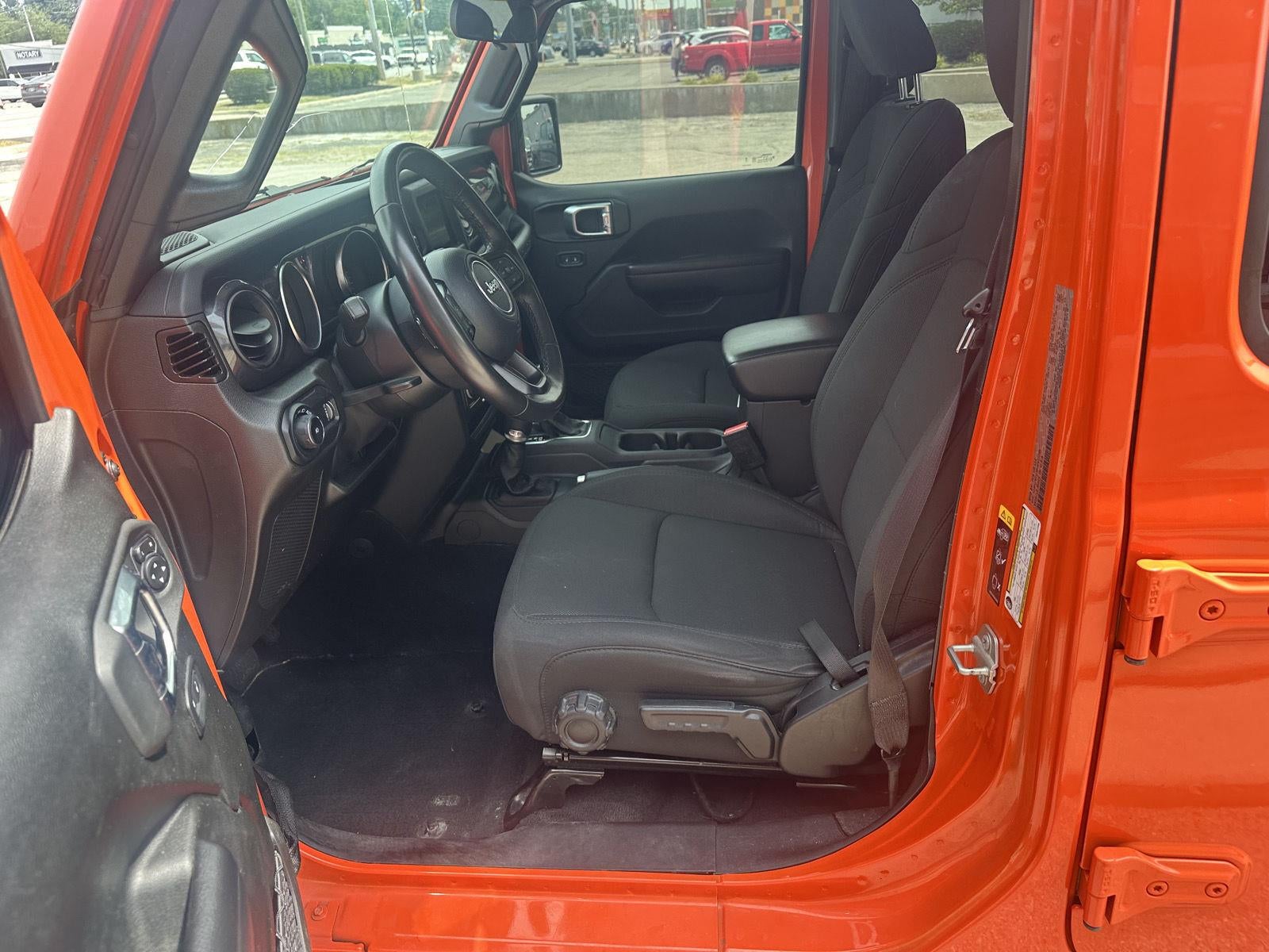 2023 Jeep Wrangler Sport Altitude
