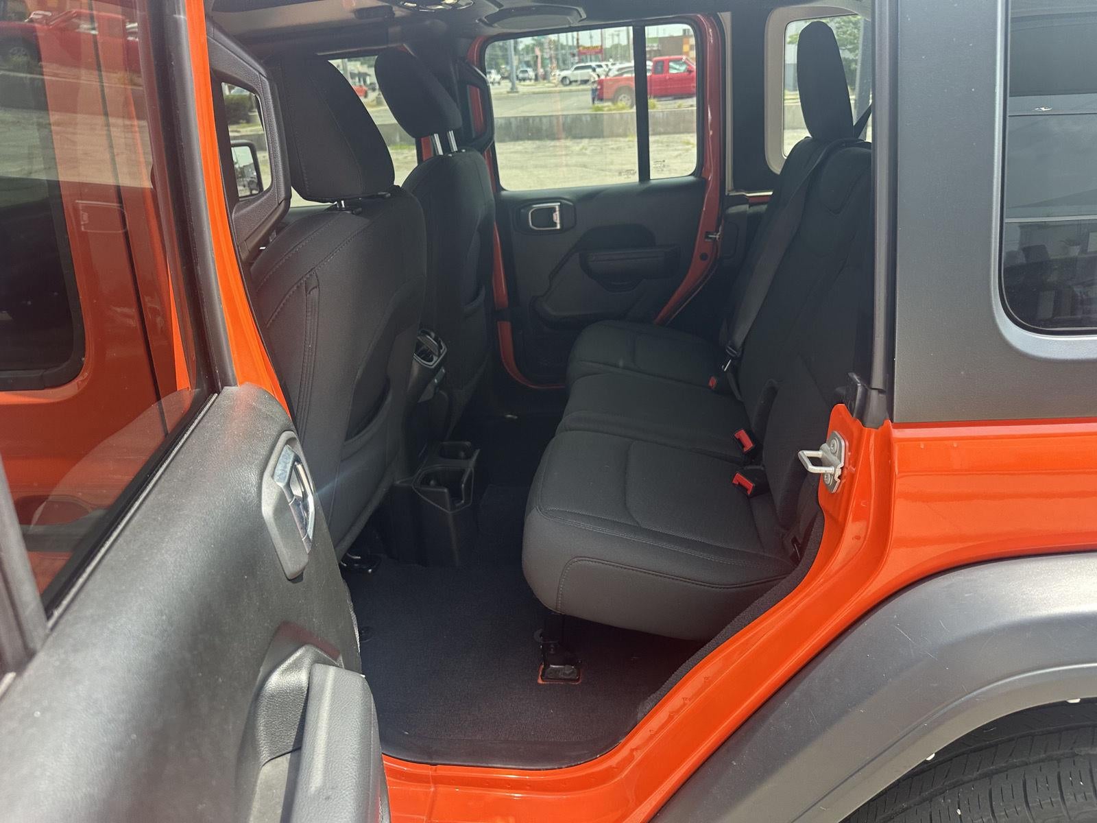 2023 Jeep Wrangler Sport Altitude