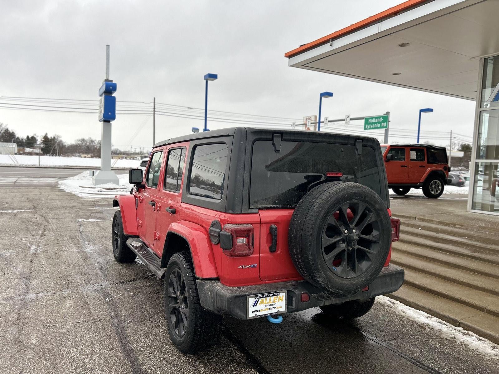 2022 Jeep WRANGLER 4XE UNLIMITED SAHARA 4X4