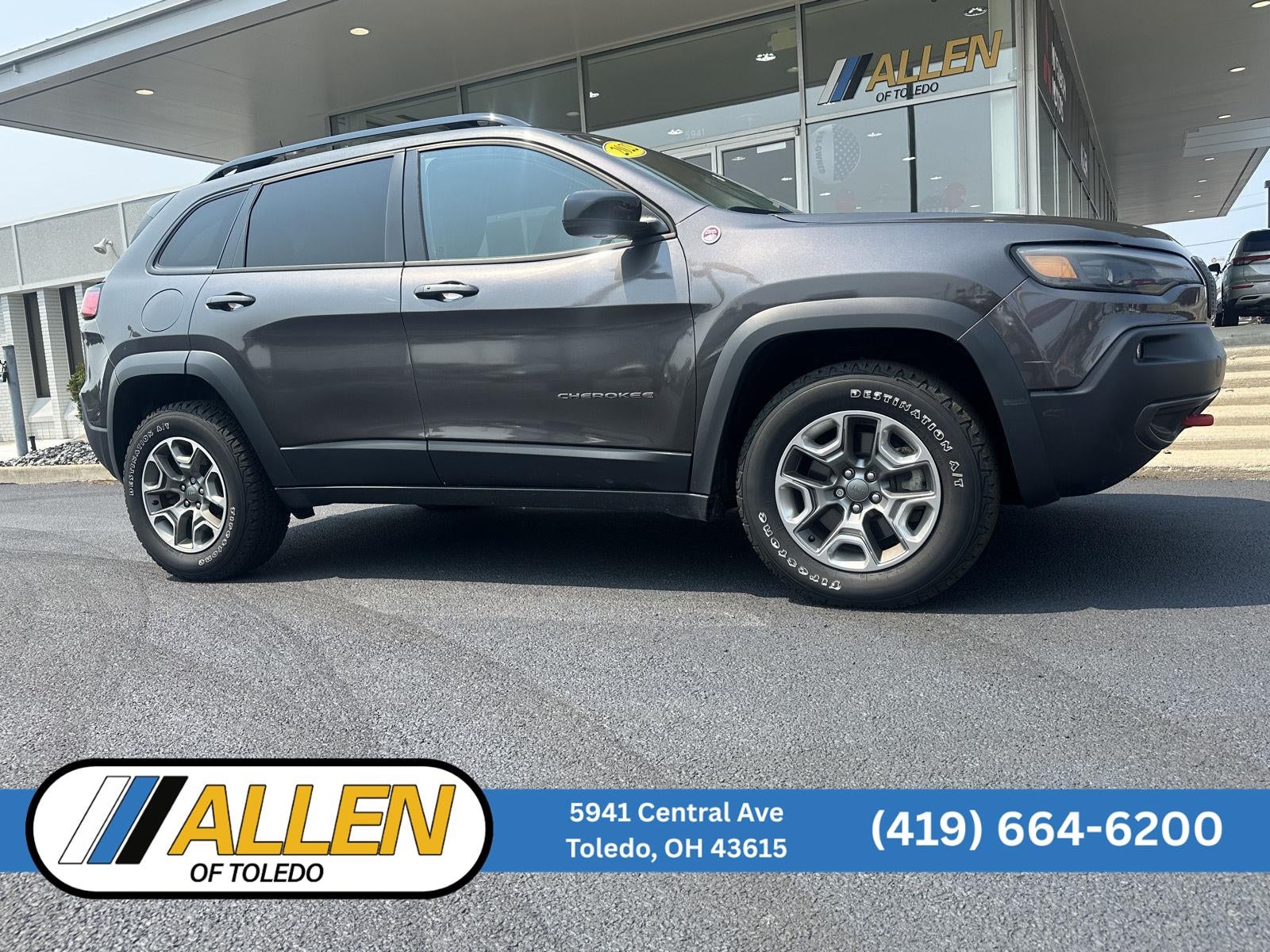 2022 Jeep Cherokee Trailhawk