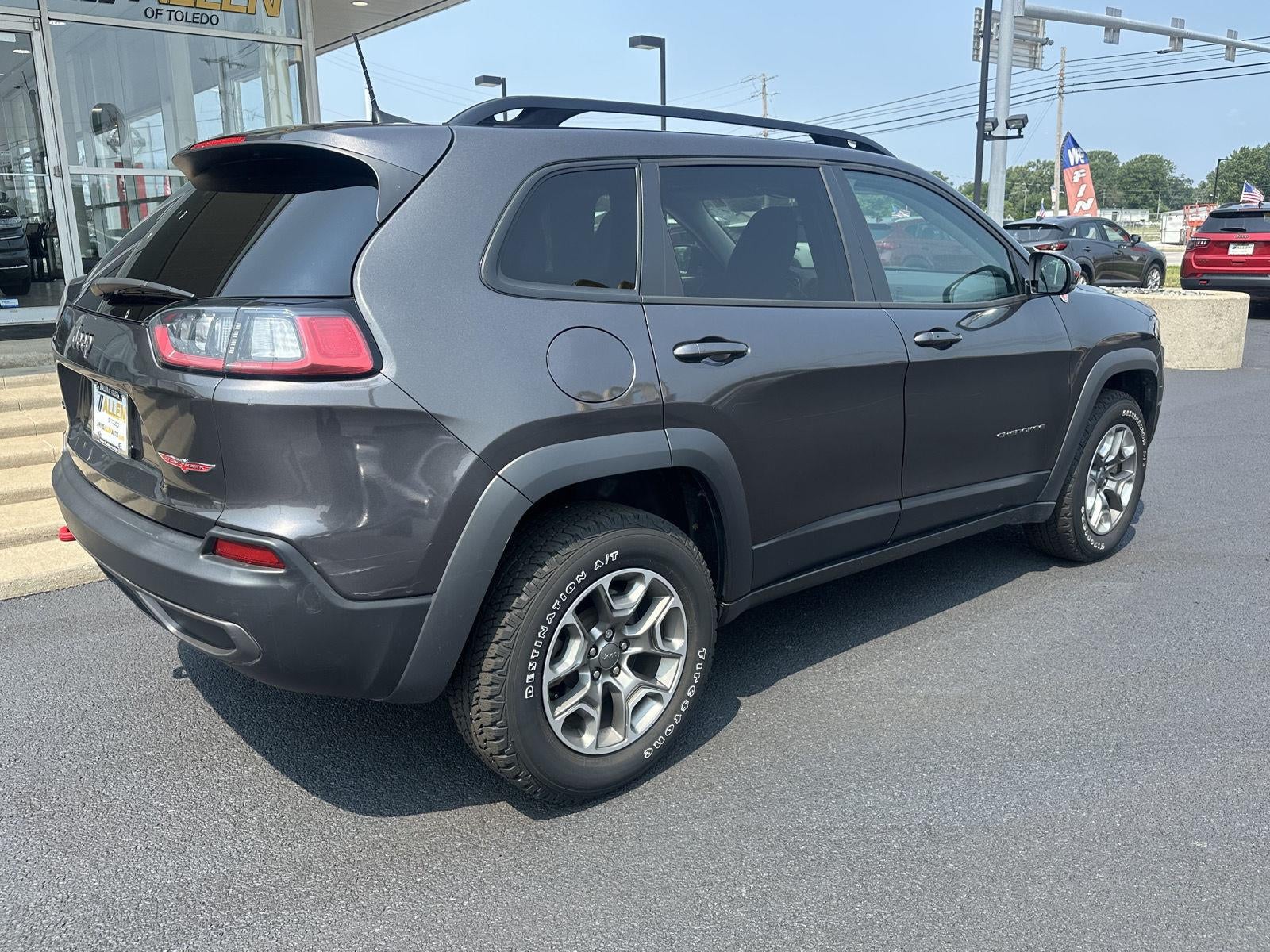 2022 Jeep Cherokee Trailhawk