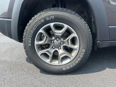 2022 Jeep Cherokee Trailhawk