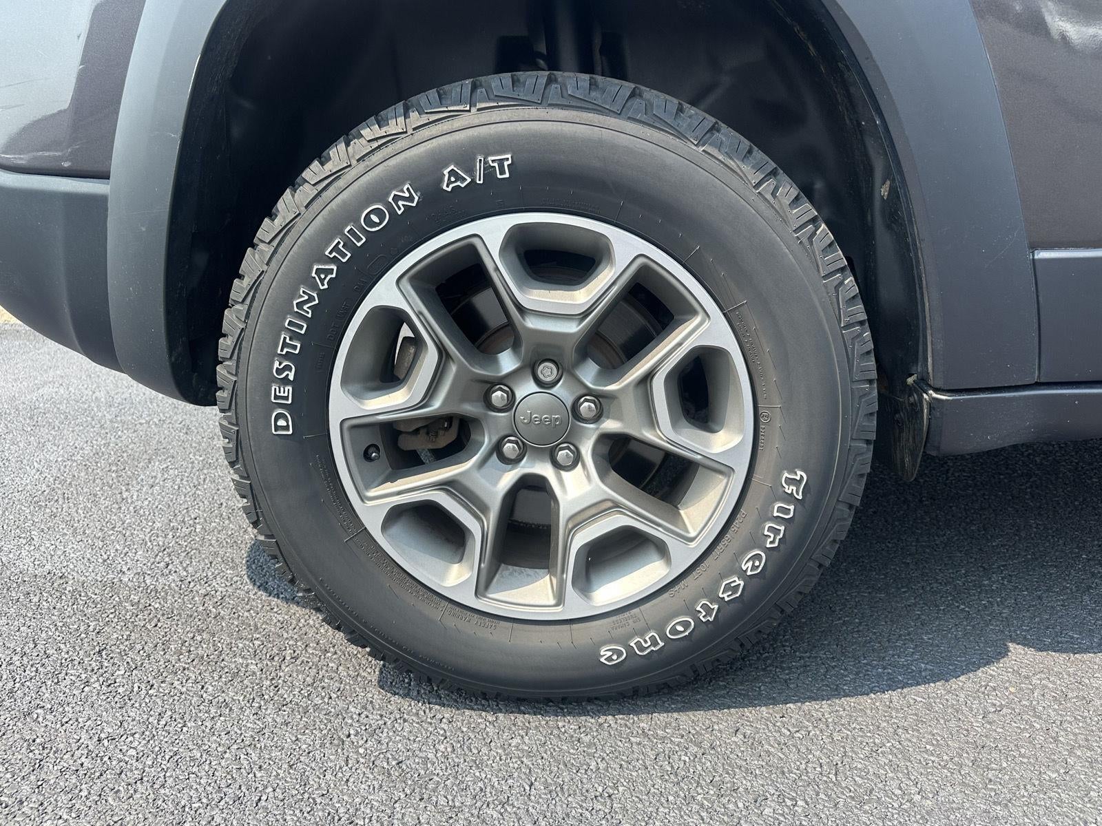 2022 Jeep Cherokee Trailhawk