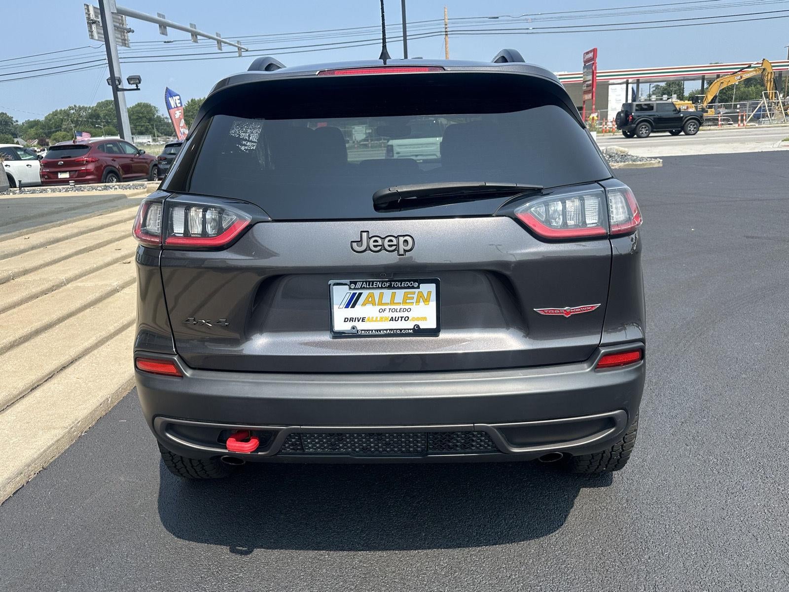 2022 Jeep Cherokee Trailhawk