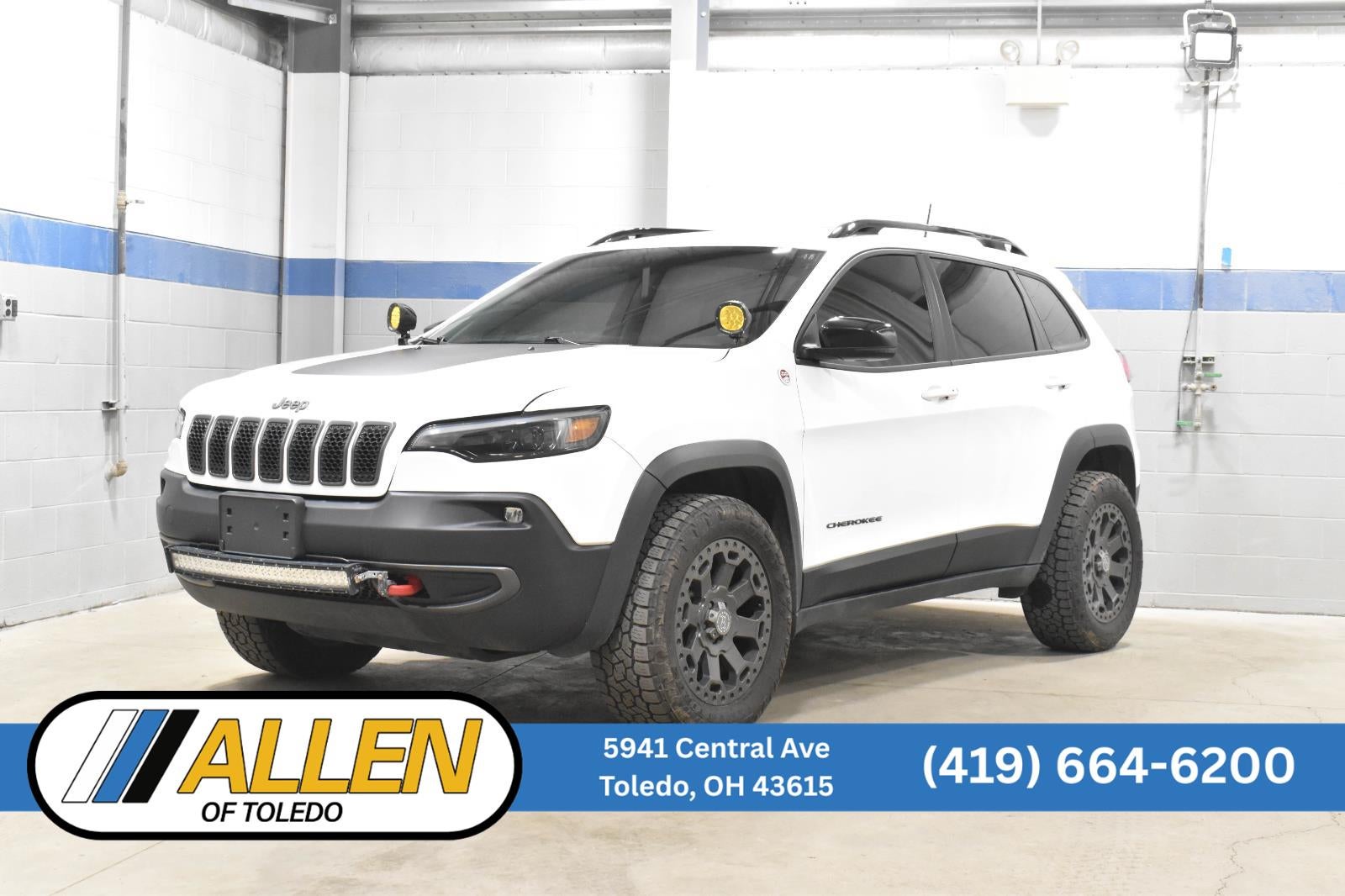 2022 Jeep Cherokee Trailhawk