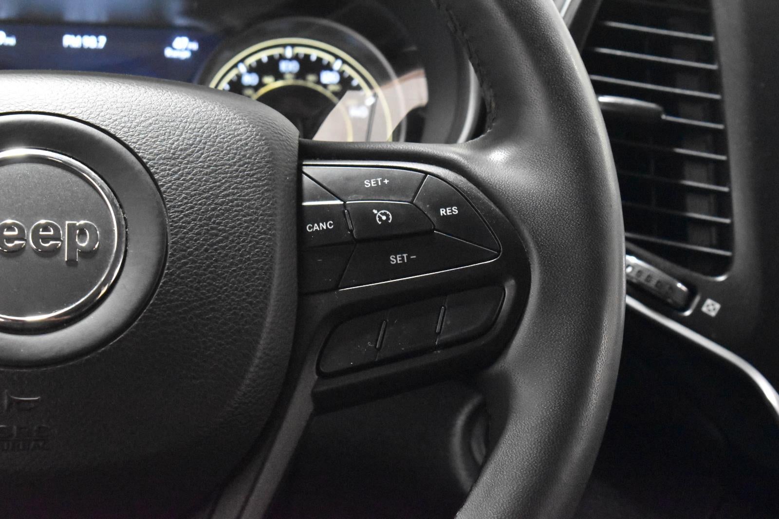 2022 Jeep Cherokee Trailhawk