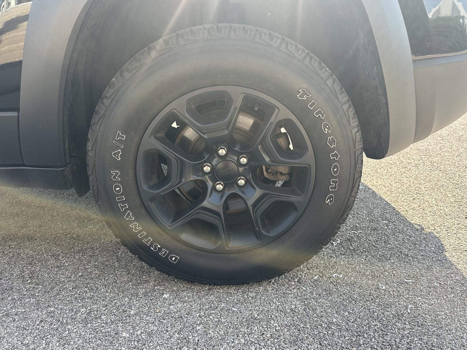 2022 Jeep Cherokee Trailhawk