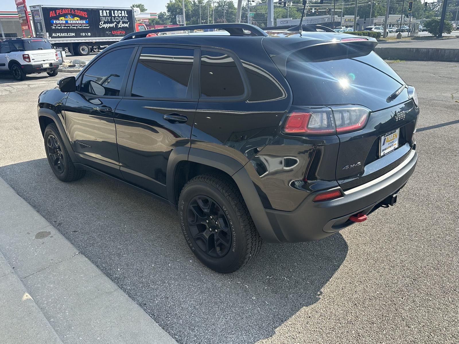 2022 Jeep Cherokee Trailhawk