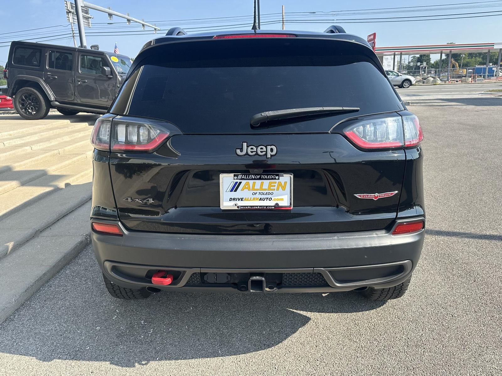 2022 Jeep Cherokee Trailhawk