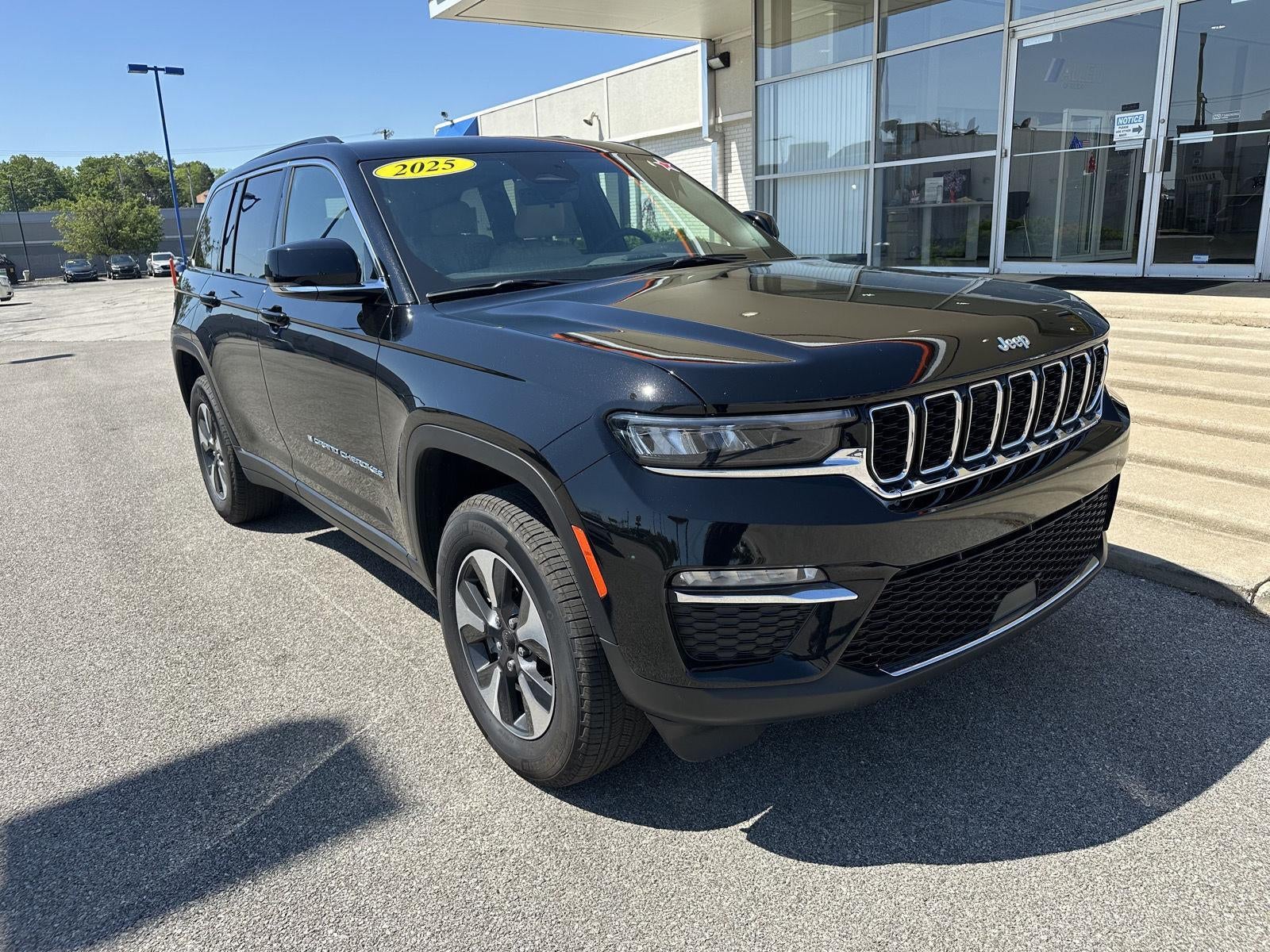 2025 Jeep Grand Cherokee 4xe 4X4