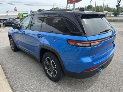 2022 Jeep Grand Cherokee 4xe Trailhawk