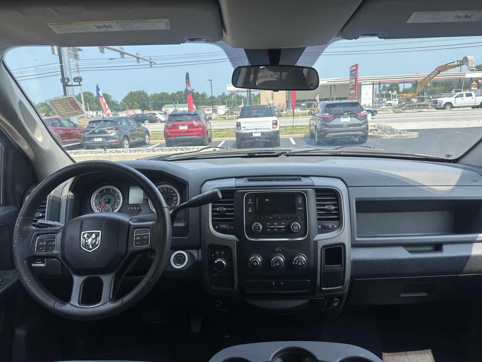 2015 RAM 1500 ST