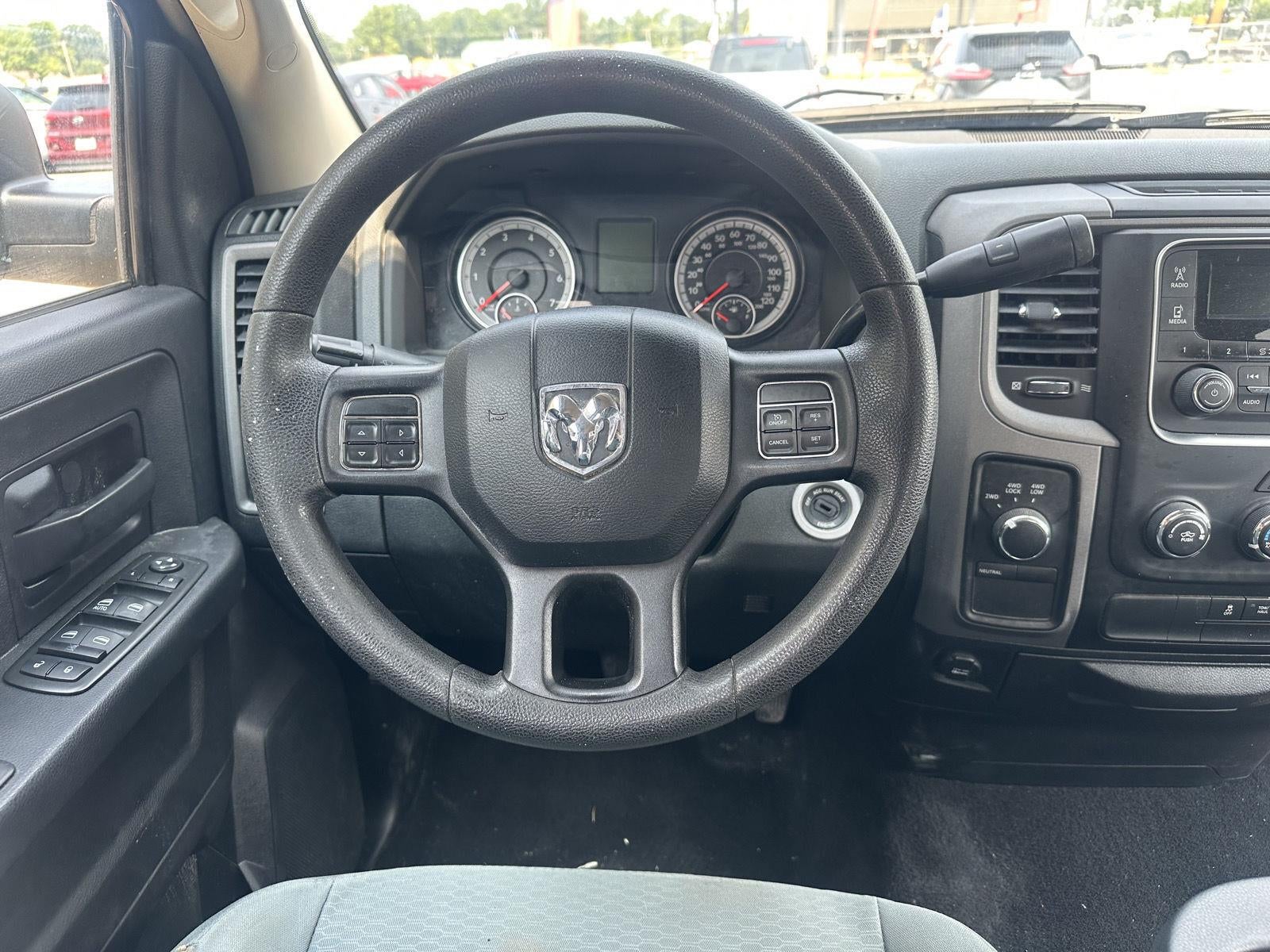2015 RAM 1500 ST