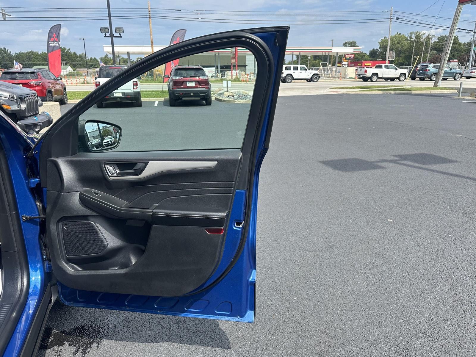 2022 Ford Escape SE Hybrid