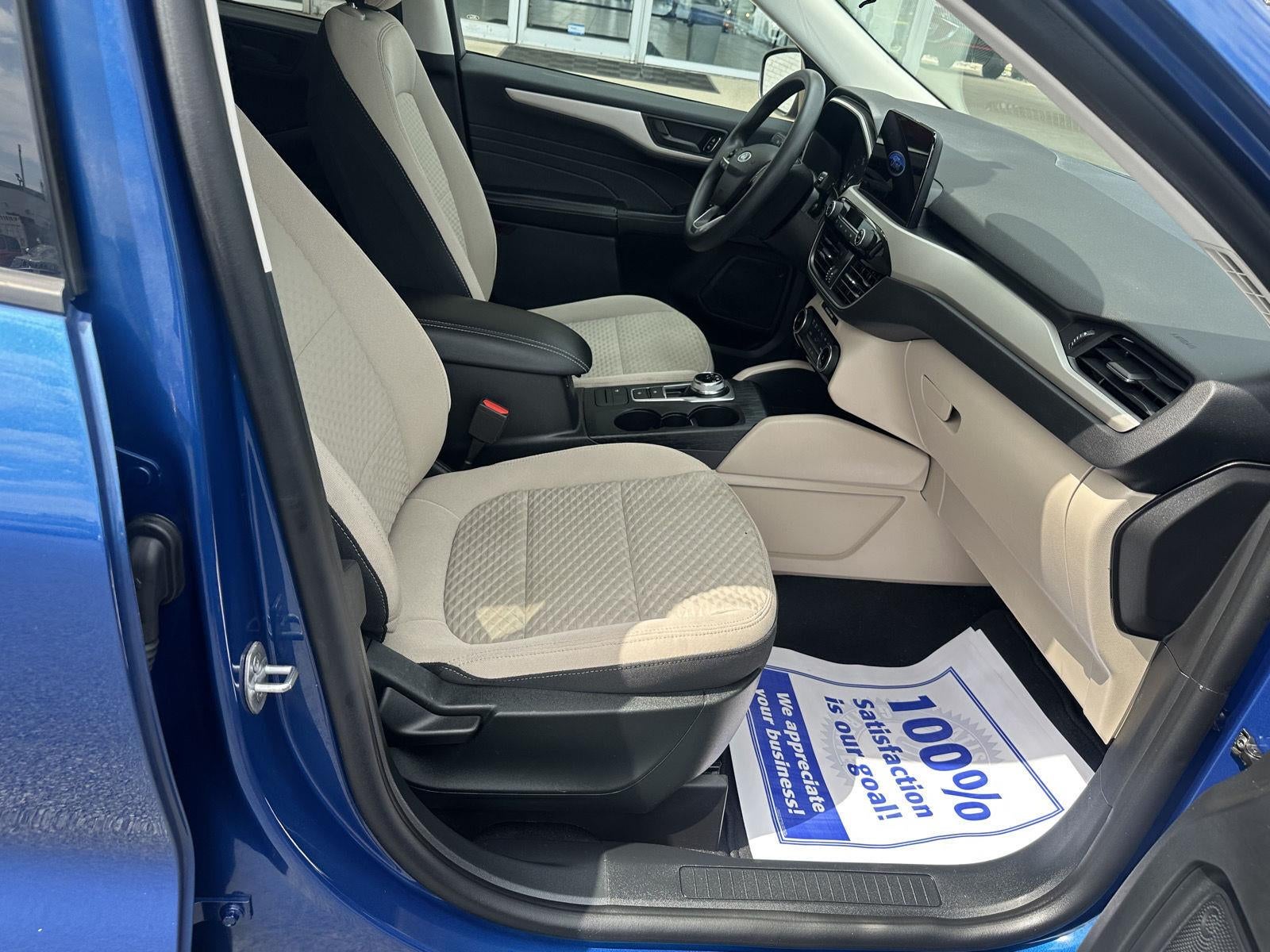 2022 Ford Escape SE Hybrid