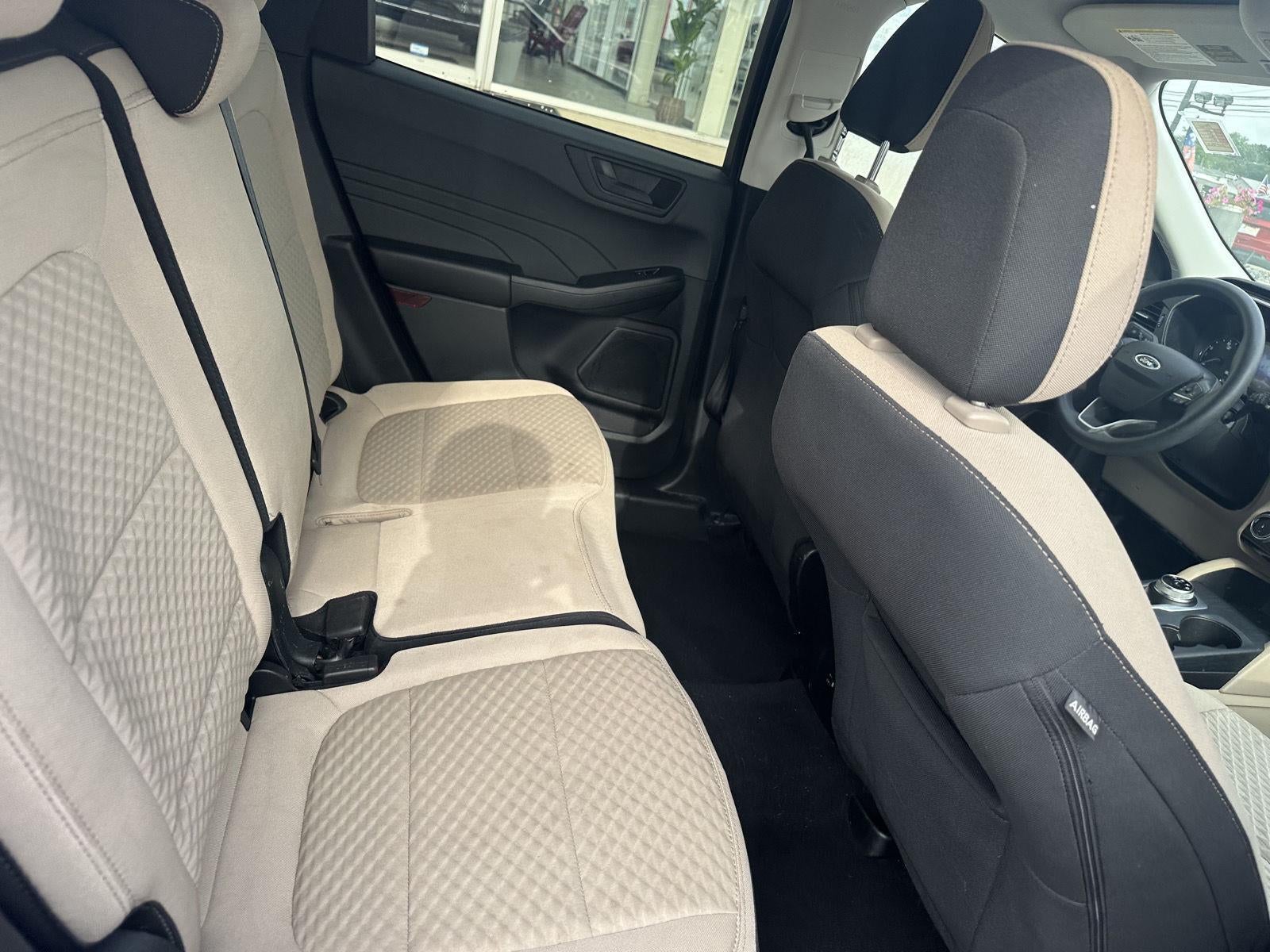 2022 Ford Escape SE Hybrid