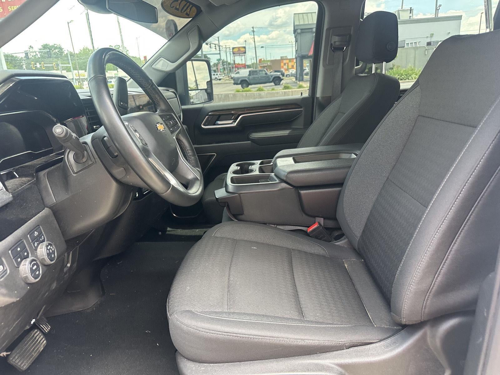 2025 Chevrolet Silverado 2500HD LT