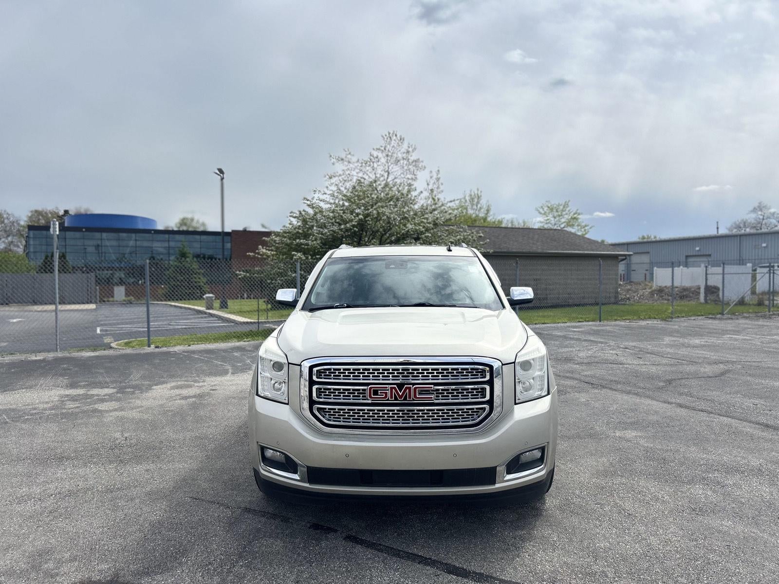 Used 2015 GMC Yukon SLT with VIN 1GKS2BKC0FR140158 for sale in Monroe, MI