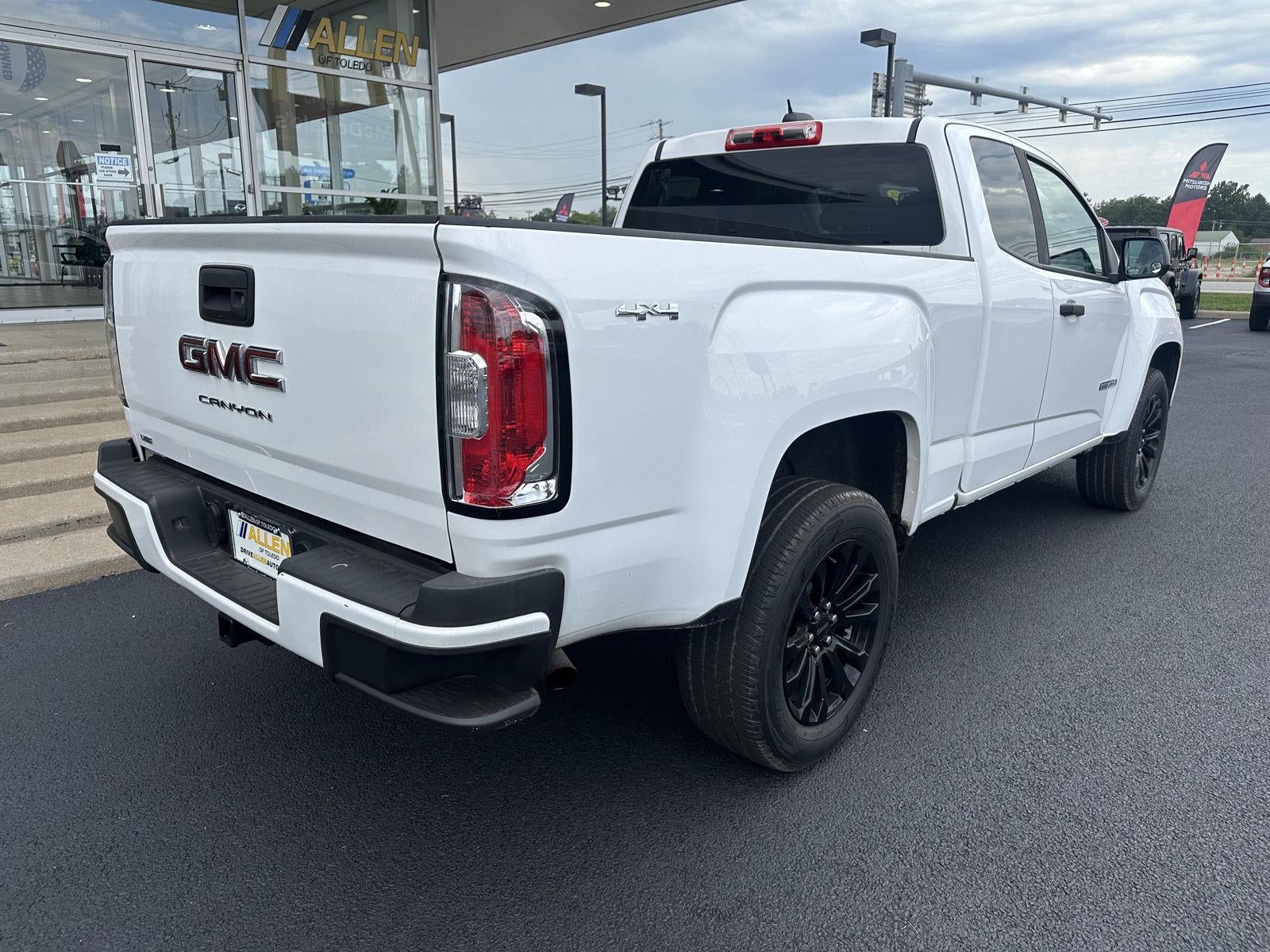 2022 GMC Canyon 4WD Elevation Standard