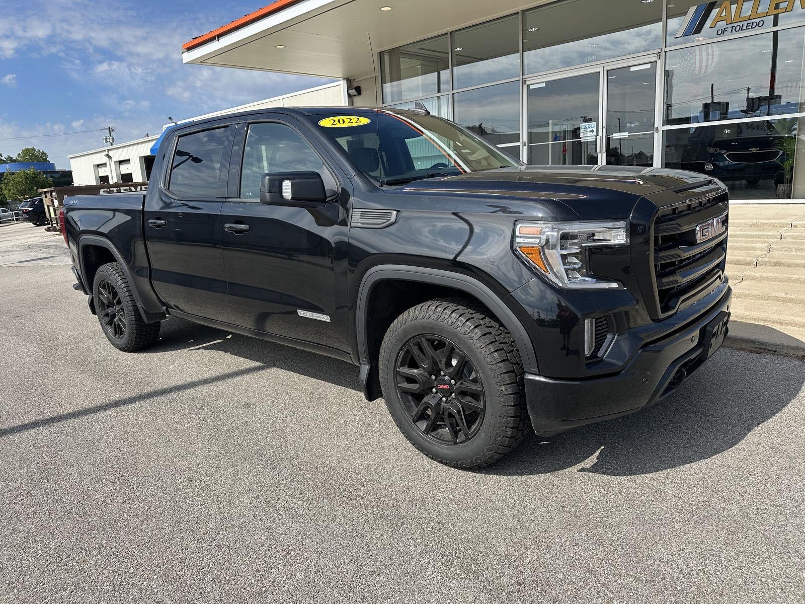 2022 GMC Sierra 1500 Limited Elevation