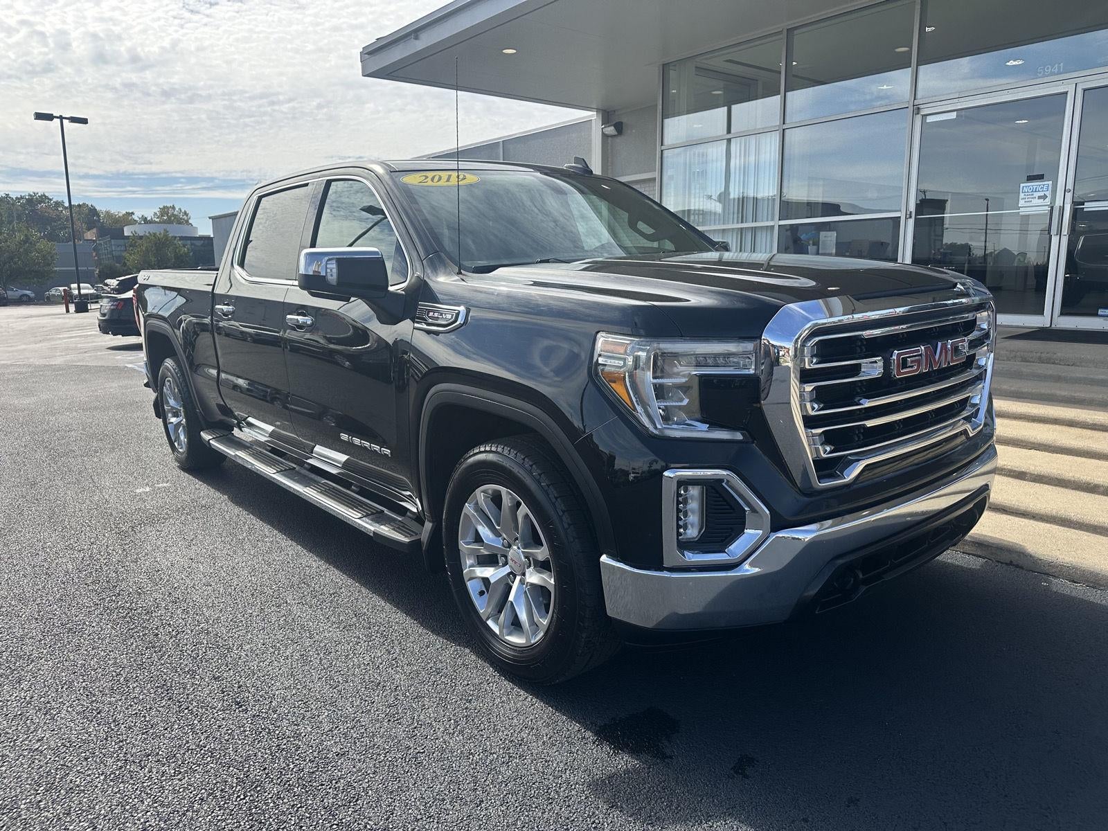 2019 GMC Sierra 1500 SLT
