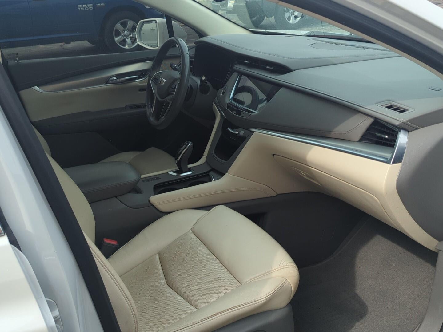 2018 Cadillac XT5 Premium Luxury AWD