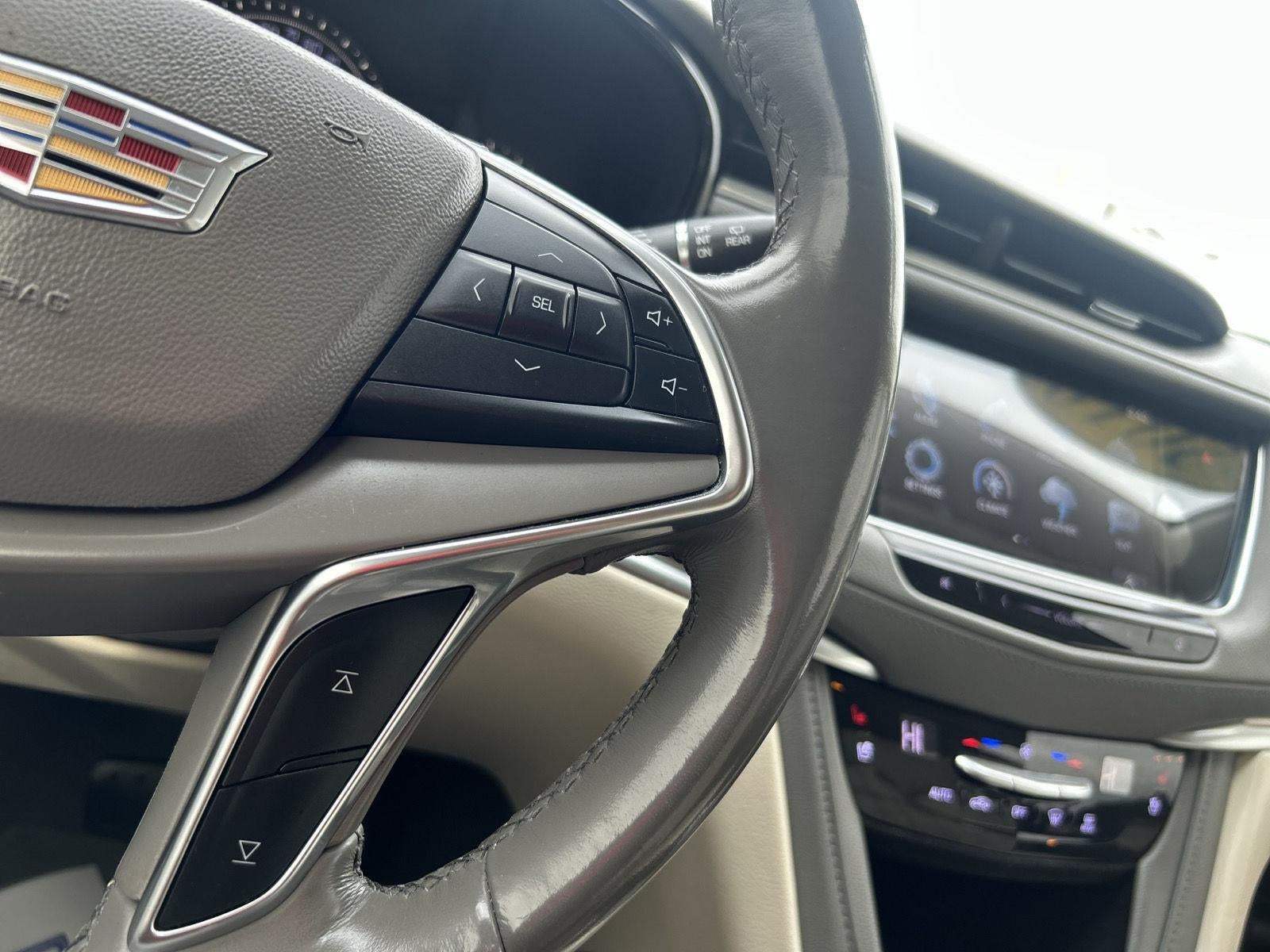 2018 Cadillac XT5 Premium Luxury AWD