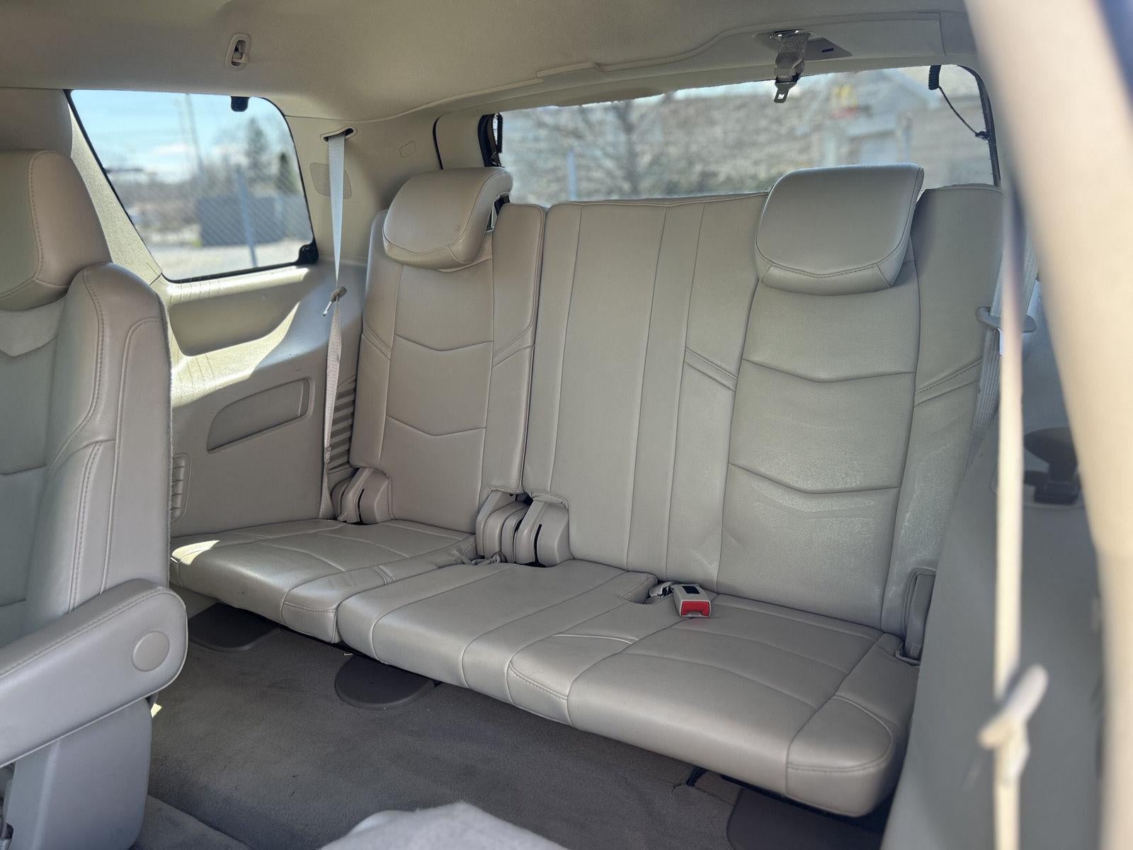 2018 Cadillac Escalade Luxury