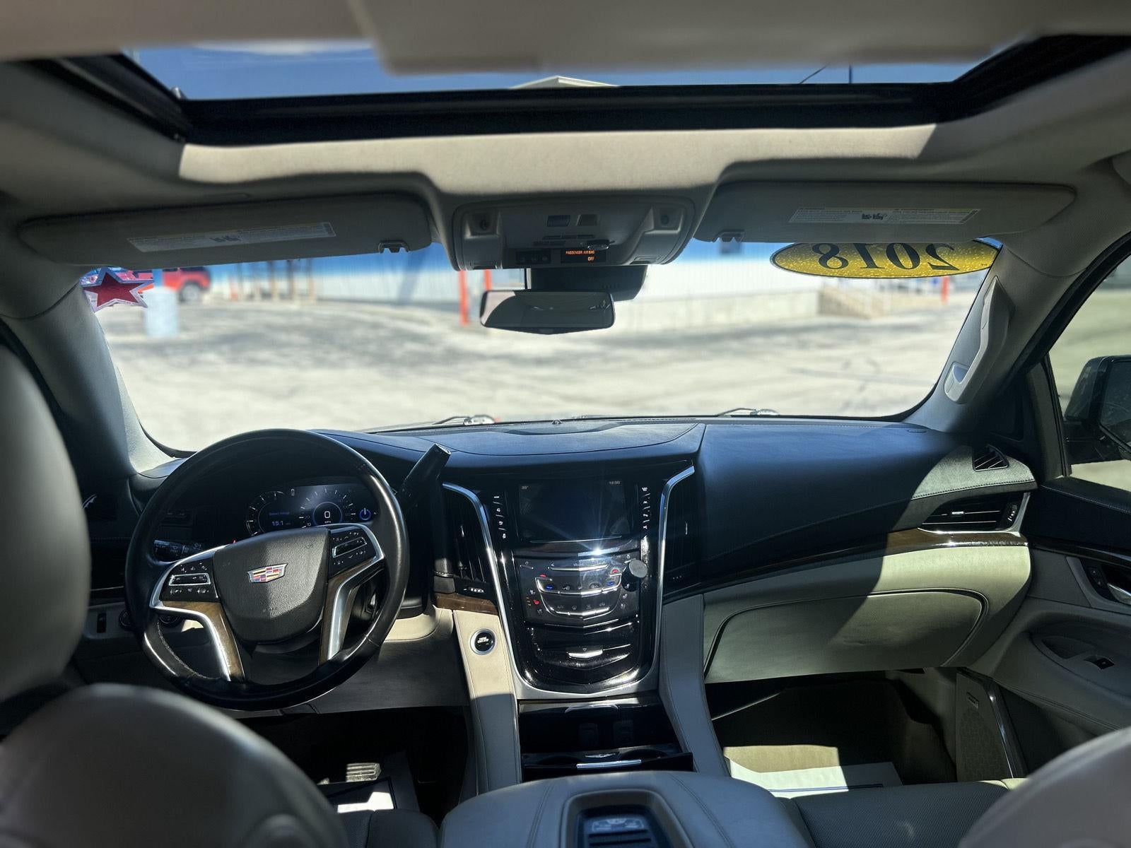 2018 Cadillac Escalade Luxury