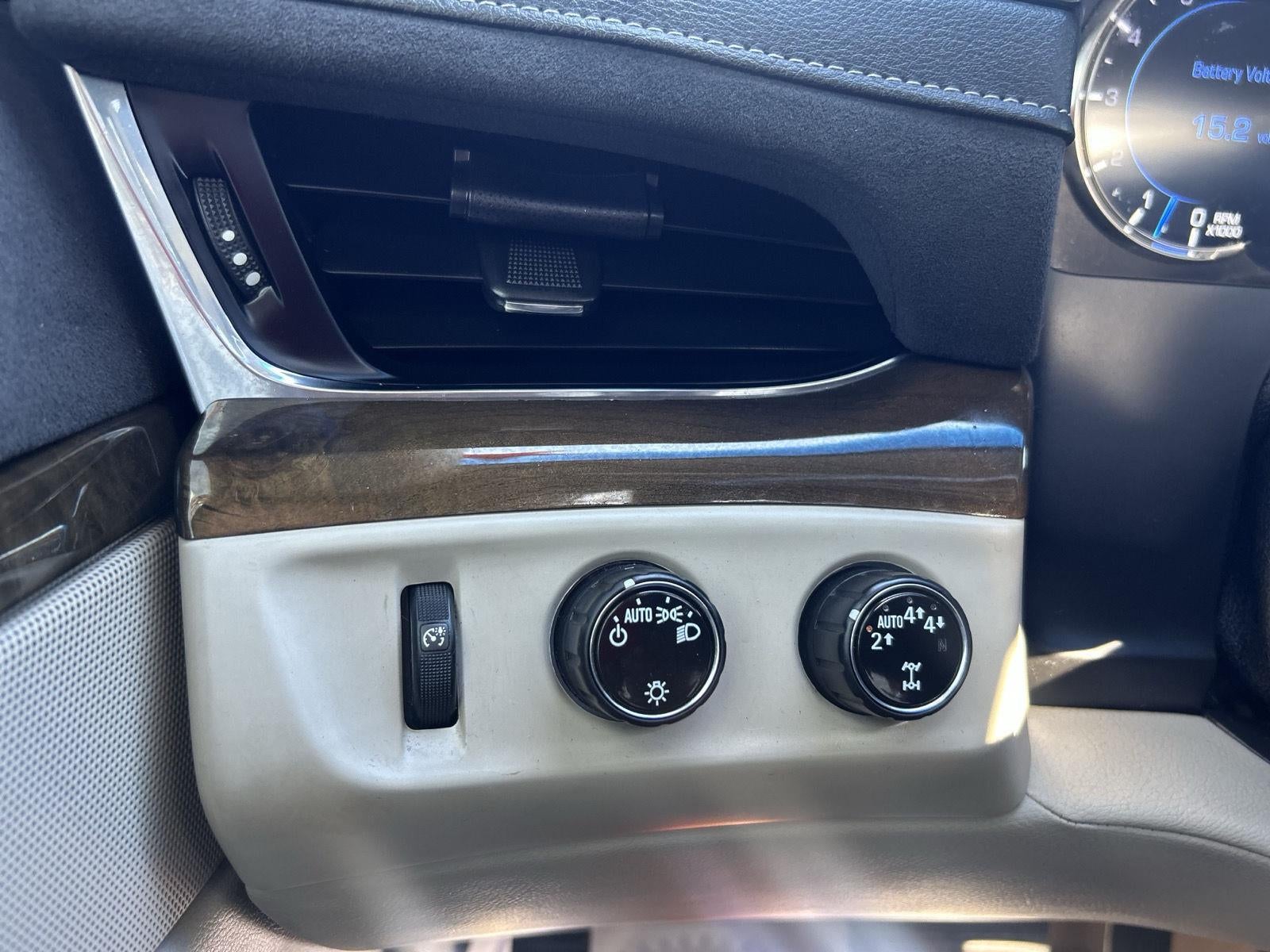 2018 Cadillac Escalade Luxury