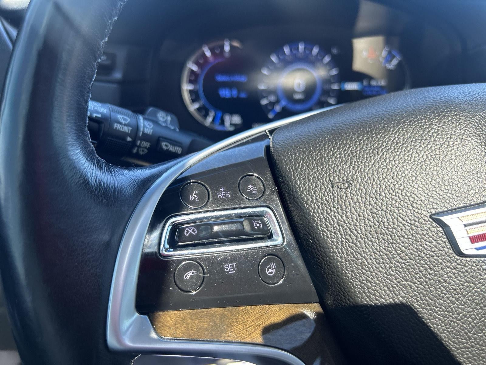 2018 Cadillac Escalade Luxury