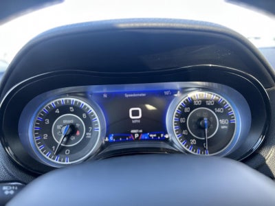 2023 Chrysler 300 300 Touring L