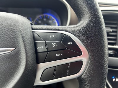 2020 Chrysler Voyager LX